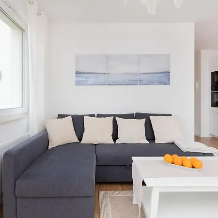 Apartment Morska Bryza By Noclegi Renters Puck Eksteriør bilde