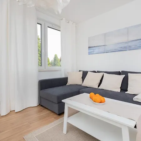 Apartment Morska Bryza By Noclegi Renters Puck Eksteriør bilde